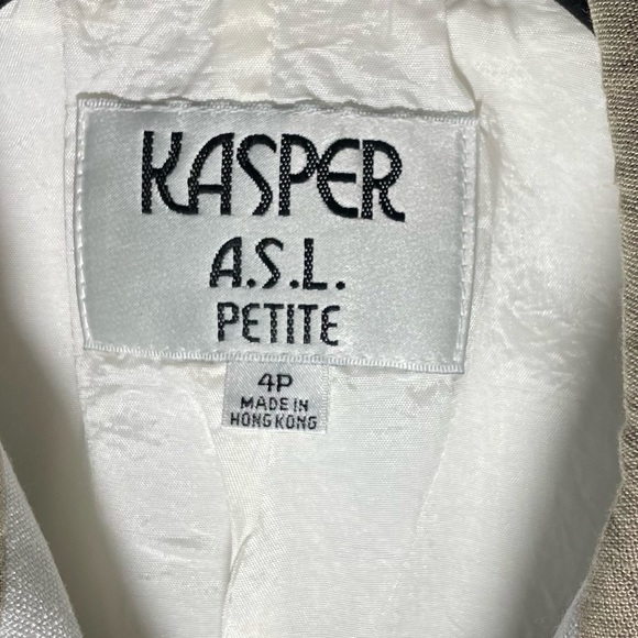 Vintage Kasper A.S.L. Petite Short Sleeve Blazer - Picture 3 of 3